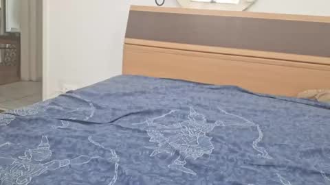 thegiselle online show from April 27, 12:58 pm