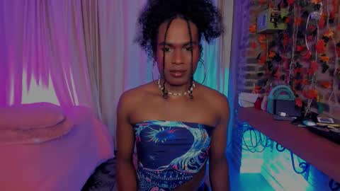 Goldie online show from February 13, 10:33 am