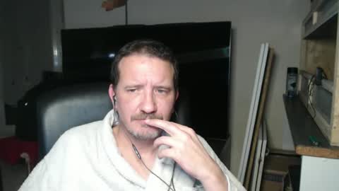 Green online show from December 1, 9:48 pm