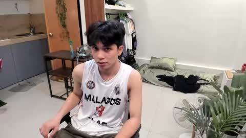 Green online show from January 5, 1:04 pm