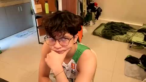 Green online show from May 13, 1:14 am