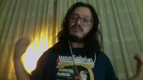 Snapshot of theguitarmistery chatting on February 18, 6:59 am theguitarmistery online show from February 18, 6:59 am