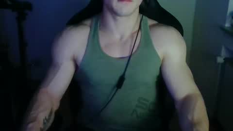 Snapshot of theguyfrombehind chatting on January 9, 7:59 pm Alex online show from January 9, 7:59 pm