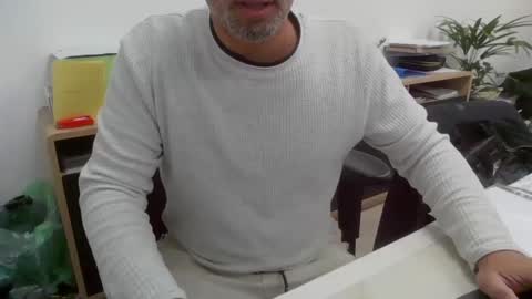 Snapshot of thehardcock2025 chatting on February 13, 7:21 pm thehardcock2025 online show from February 13, 7:21 pm