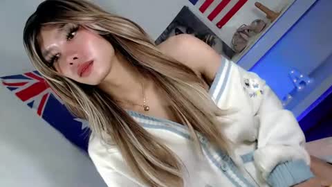 laisa online show from June 28, 9:10 pm