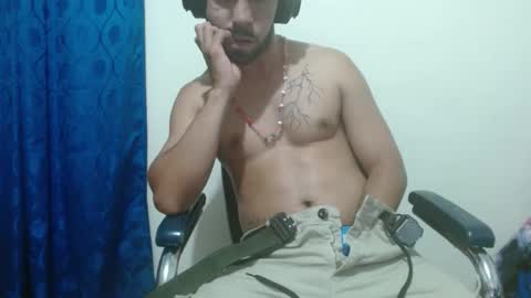 thehousedog online show from October 20, 2:56 am