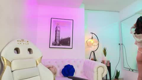 Theia  online show from December 23, 1:03 pm