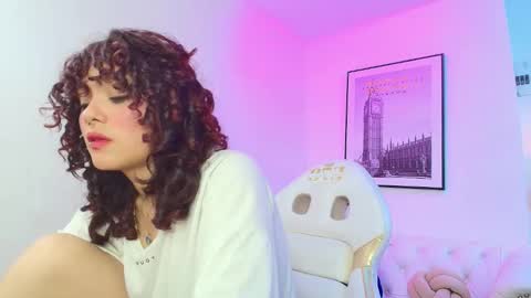 Theia  online show from January 12, 3:46 pm