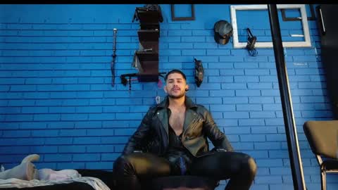 Ian Deniel online show from April 17, 8:56 pm