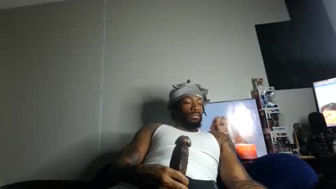 IXMCOUPLE444 online show from February 28, 1:06 am