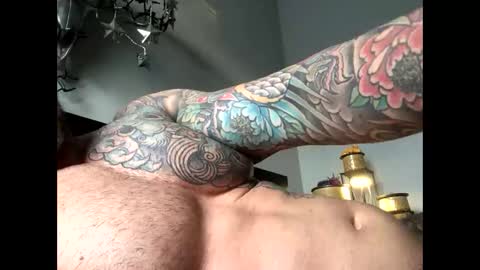 Snapshot of theinkedrabbit chatting on January 26, 12:54 pm Inked Rabbit online show from January 26, 12:54 pm