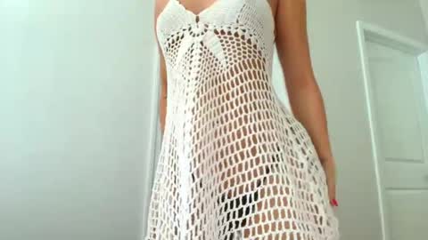 Lily Marie online show from February 28, 5:04 pm