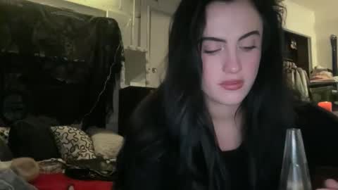 thejennataylor online show from February 14, 5:48 am