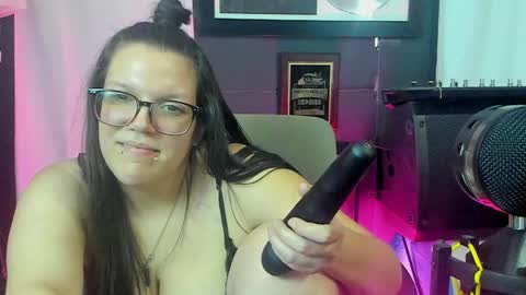 Goddess Nola online show from February 9, 2:49 am