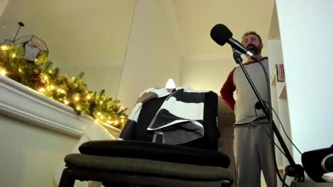 Snapshot of thekinkside chatting on December 2, 2:53 am KinkSide online show from December 2, 2:53 am
