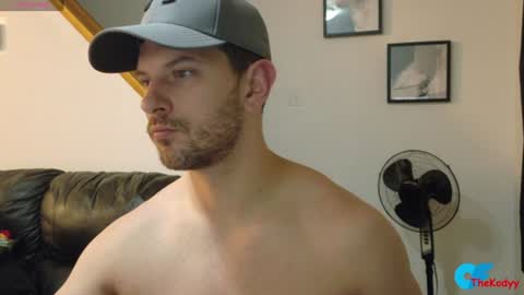 Snapshot of thekodyy chatting on July 27, 8:32 am thekodyy online show from July 27, 8:32 am