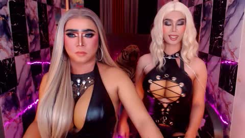 Paula online show from December 5, 5:53 pm