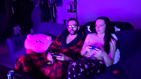 theleonkane online show from April 6, 11:16 pm