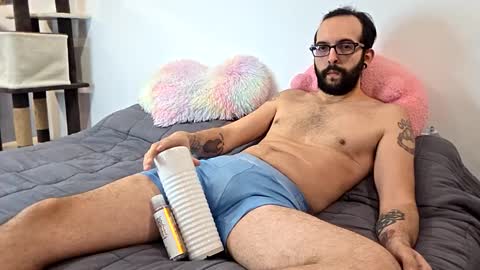 theleonkane online show from April 25, 12:46 am