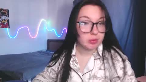 Lisa online show from November 25, 9:20 am