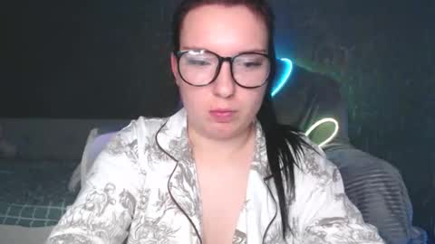 Lisa online show from November 26, 2:45 am