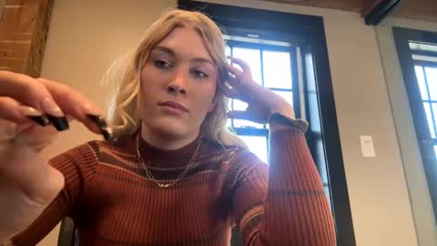 Snapshot of thelittlebambii chatting on January 8, 5:15 pm Little Bambii online show from January 8, 5:15 pm