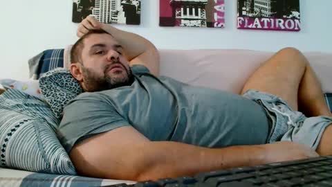 Big Alpha Daddy Master online show from January 13, 6:06 am