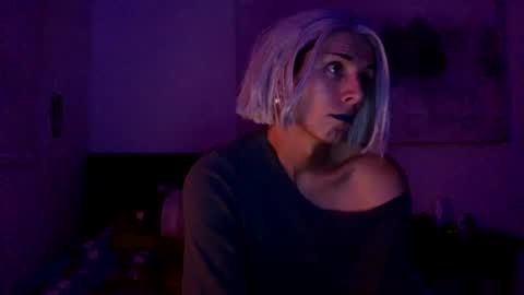 Snapshot of thematryoshka chatting on December 27, 2:58 am Lucy Lucy online show from December 27, 2:58 am