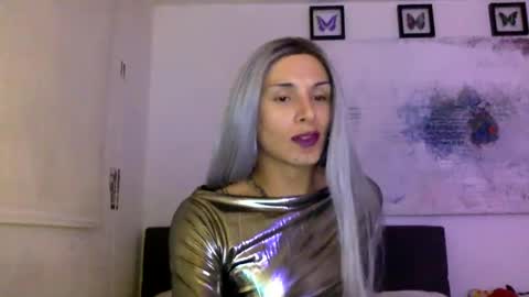 Snapshot of thematryoshka chatting on December 29, 2:06 am Lucy Lucy online show from December 29, 2:06 am