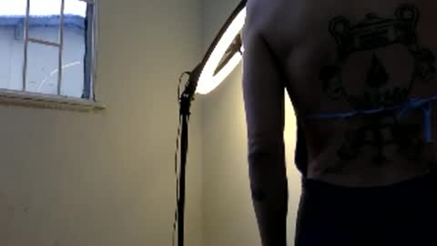 Snapshot of thematryoshka chatting on February 7, 10:41 pm Lucy Lucy online show from February 7, 10:41 pm