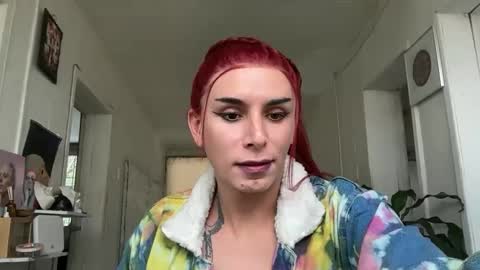 Snapshot of thematryoshka chatting on September 20, 5:58 pm Lucy Lucy online show from September 20, 5:58 pm