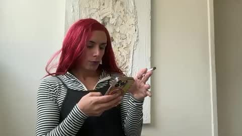 Snapshot of thematryoshka chatting on September 22, 4:09 pm Lucy Lucy online show from September 22, 4:09 pm