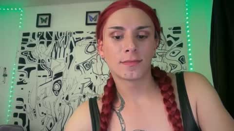 Snapshot of thematryoshka chatting on October 4, 12:08 am Lucy Lucy online show from October 4, 12:08 am