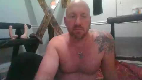 Snapshot of themohawkguy chatting on December 17, 1:44 am Subbie boy Drew online show from December 17, 1:44 am
