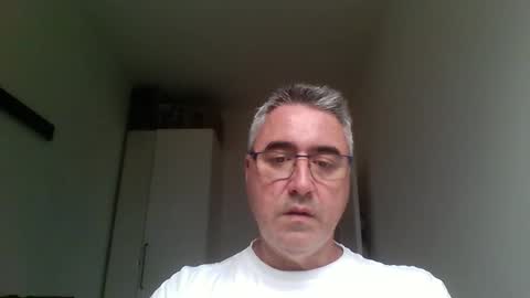 Themohican online show from April 20, 4:32 pm