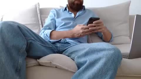 TheMonarchGoat online show from January 11, 9:47 am