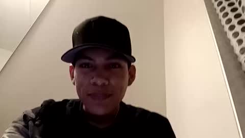 Snapshot of themoreno2001 chatting on March 2, 11:42 pm themoreno2001 online show from March 2, 11:42 pm