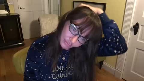 Cach Nelson online show from November 22, 10:36 am