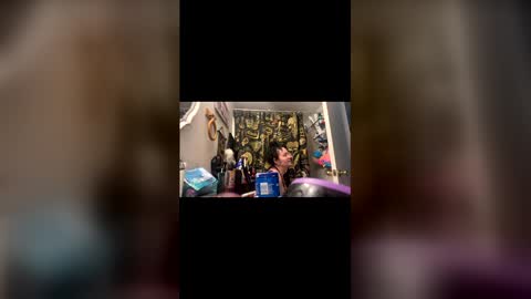 Snapshot of theomnistalchemist chatting on March 16, 1:22 am TheOmnistAlchemist online show from March 16, 1:22 am