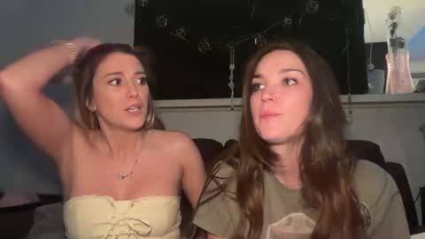 Snapshot of theoneandonlyava chatting on March 12, 10:28 pm Ava online show from March 12, 10:28 pm