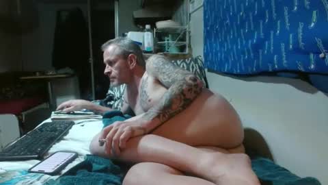 Snapshot of theoneyouwant2fuck chatting on December 29, 7:39 am theoneyouwanttwofuck online show from December 29, 7:39 am