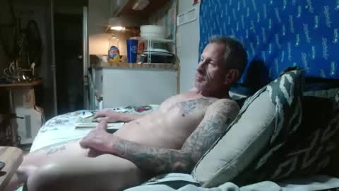 Snapshot of theoneyouwant2fuck chatting on January 30, 7:18 am theoneyouwanttwofuck online show from January 30, 7:18 am