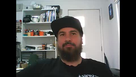 aussiebeard online show from February 10, 12:30 am