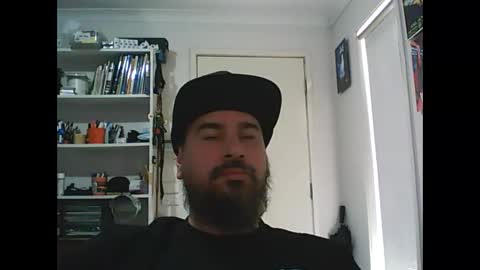 aussiebeard online show from March 9, 11:03 pm