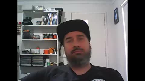 aussiebeard online show from October 28, 2:15 am