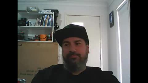 aussiebeard online show from February 14, 12:51 am