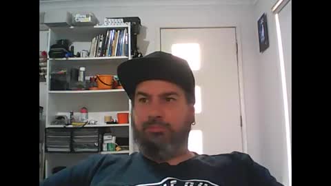 aussiebeard online show from March 3, 2:39 am
