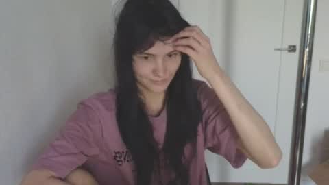 Snapshot of thepasssiflora chatting on May 17, 4:10 am Vanessa online show from May 17, 4:10 am