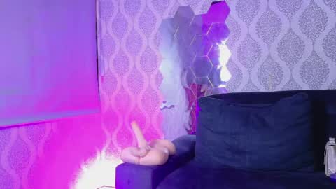 NaniKimandPetter online show from April 25, 2:14 pm