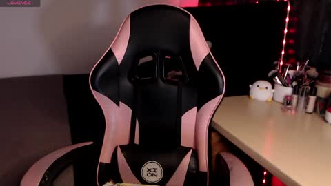 Sara online show from April 22, 6:53 pm